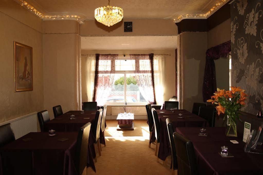 Bed and Breakfast Gabrielles Blackpool Exterior foto